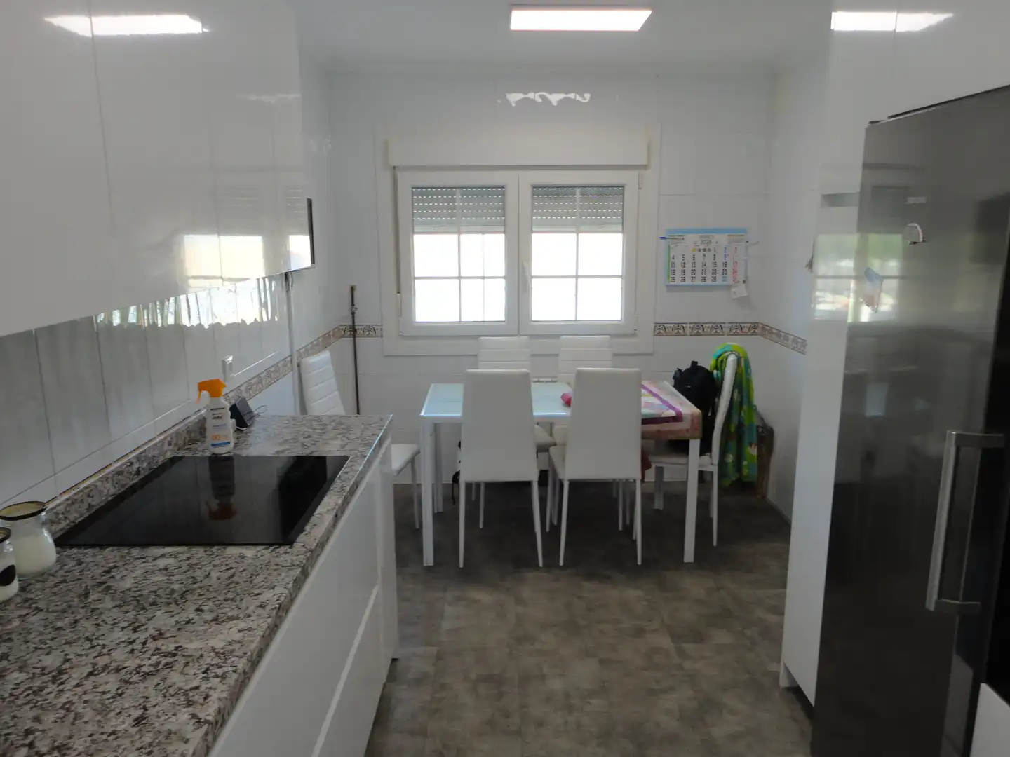 Cocina de Casa adosada en venta en Arroyo de la Encomienda con Calefacción, Jardín privado y Parquet