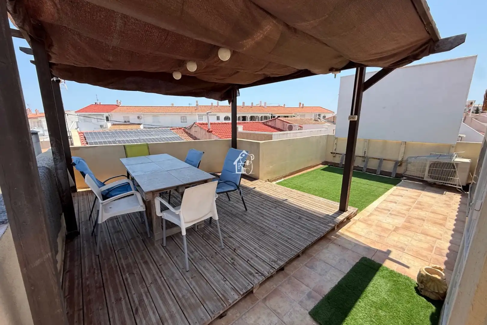 Terraza de Casa o chalet de alquiler en Torrevieja con Aire acondicionado, Jardín privado y Terraza