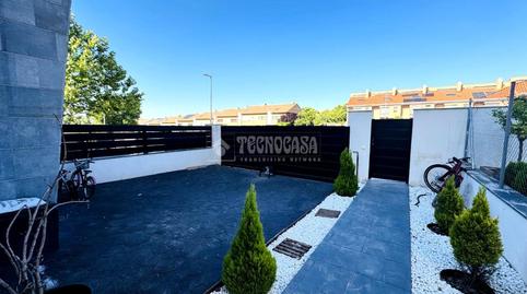 Photo 2 of Single-family semi-detached for sale in La Dehesa - El Pinar, Madrid