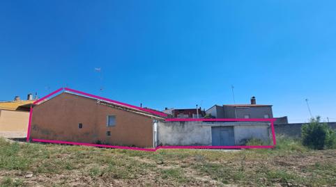 Foto 2 de Casa adosada en venda a Calle Mayor Cojos, 21, Requena, Valencia