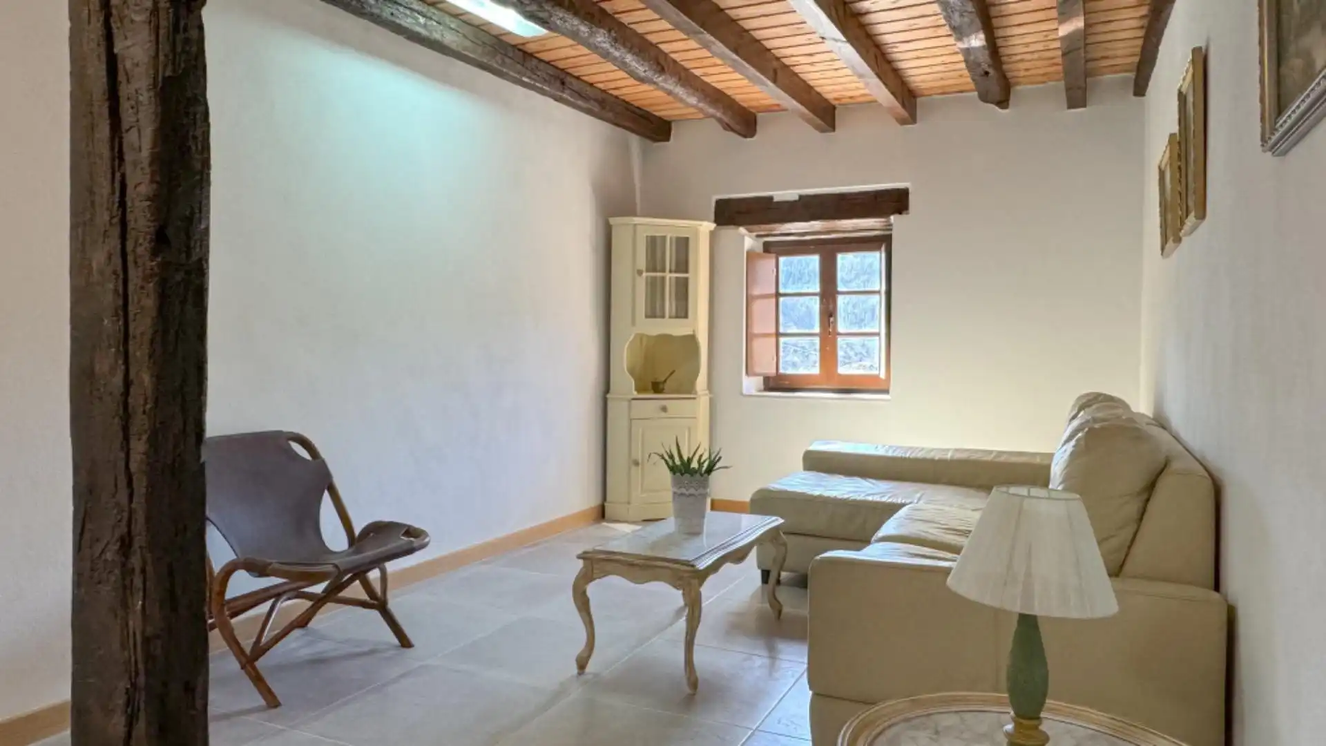 Sala de estar de Finca rústica en venta en Mendaro con Calefacción, Jardín privado y Terraza