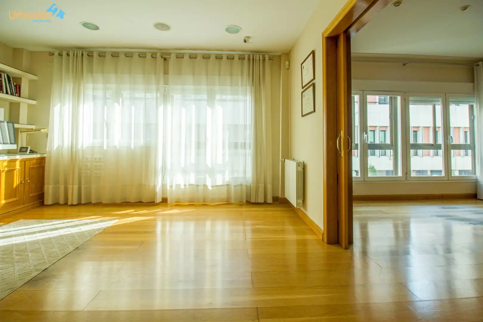 Wohnzimmer von Büro zum Verkauf in Badajoz mit Klimaanlage und Abstellraum