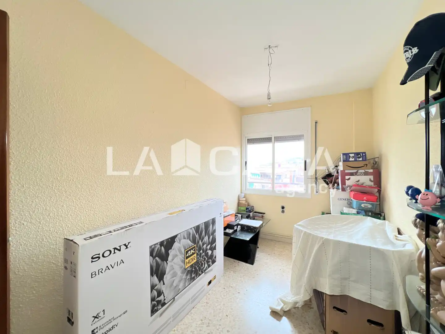 Bedroom of Flat for sale in Santa Coloma de Gramenet  with Balcony