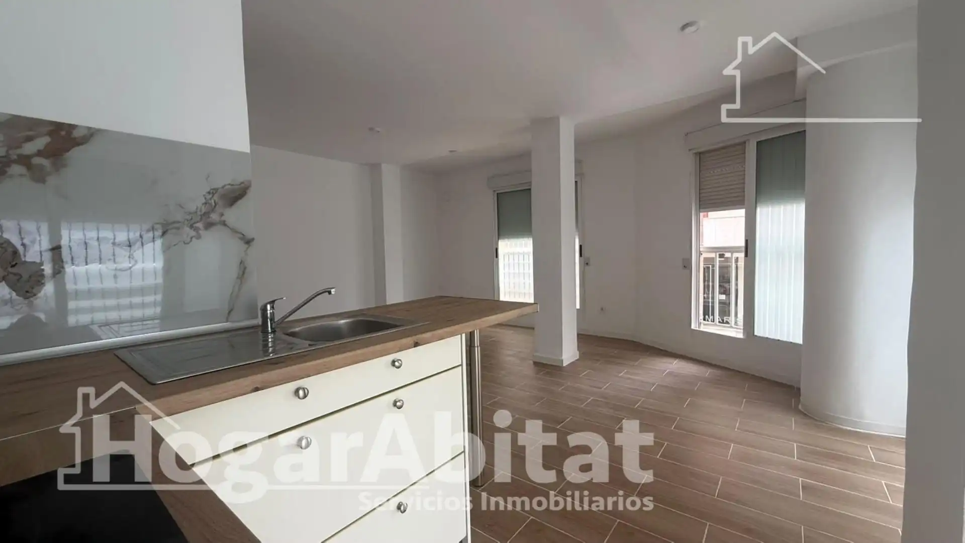Kitchen of Flat for sale in Tavernes de la Valldigna  with Storage room