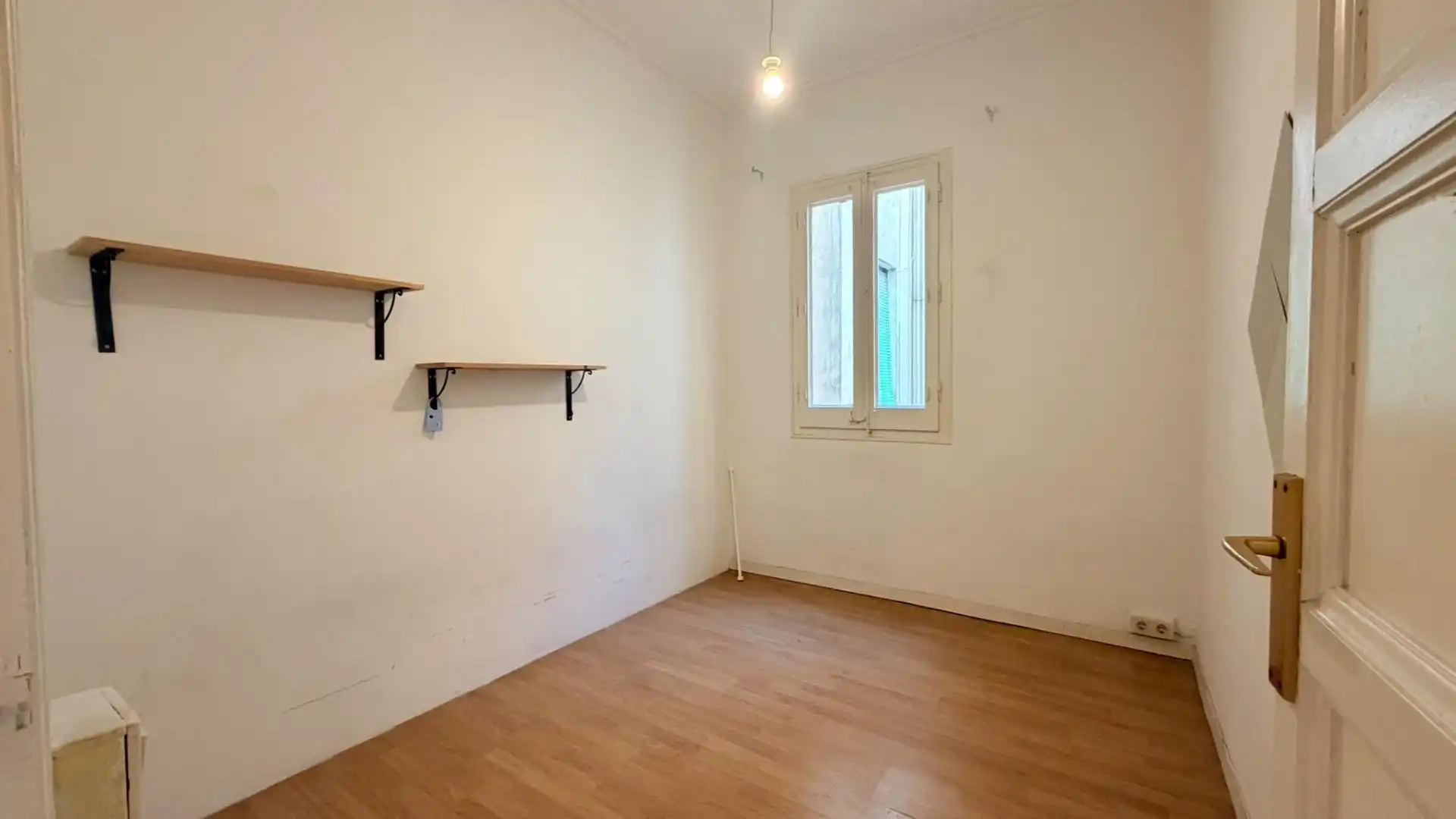 Habitación de Piso en venta en Barcelona con Parquet