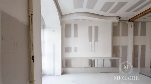 Foto 4 de Piso en venta en Calle Canciller Ayala, Plaza Circular, Bilbao