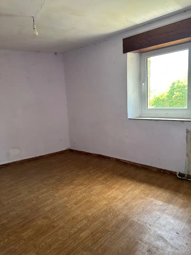 Schlafzimmer von Country house zum Verkauf in Aguilar de Campoo mit Balkon