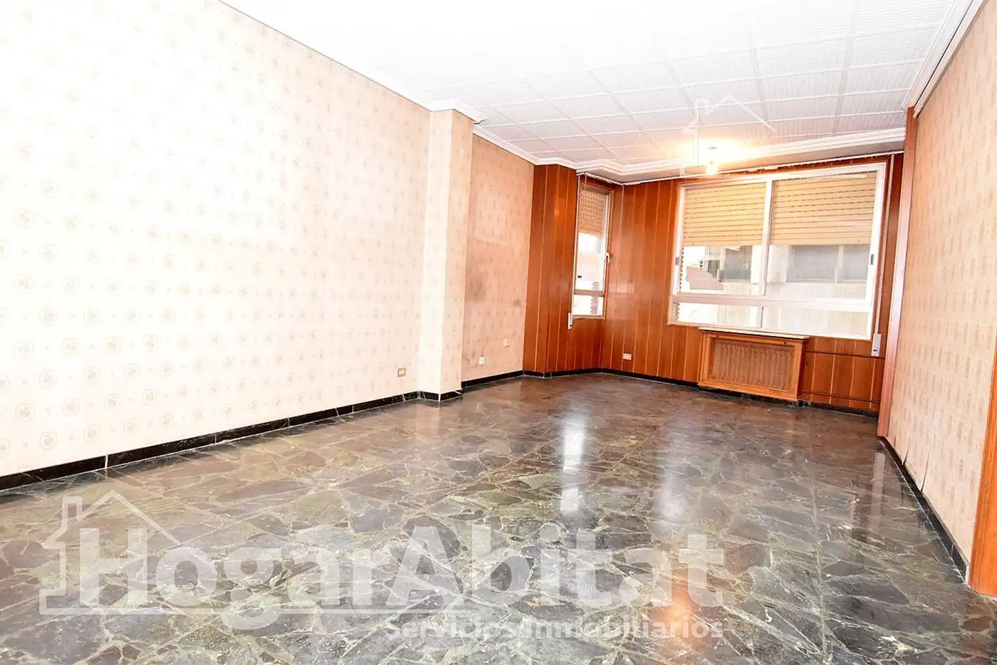 Piso en venta en Castellón de la Plana / Castelló de la Plana con Calefacción y Balcón