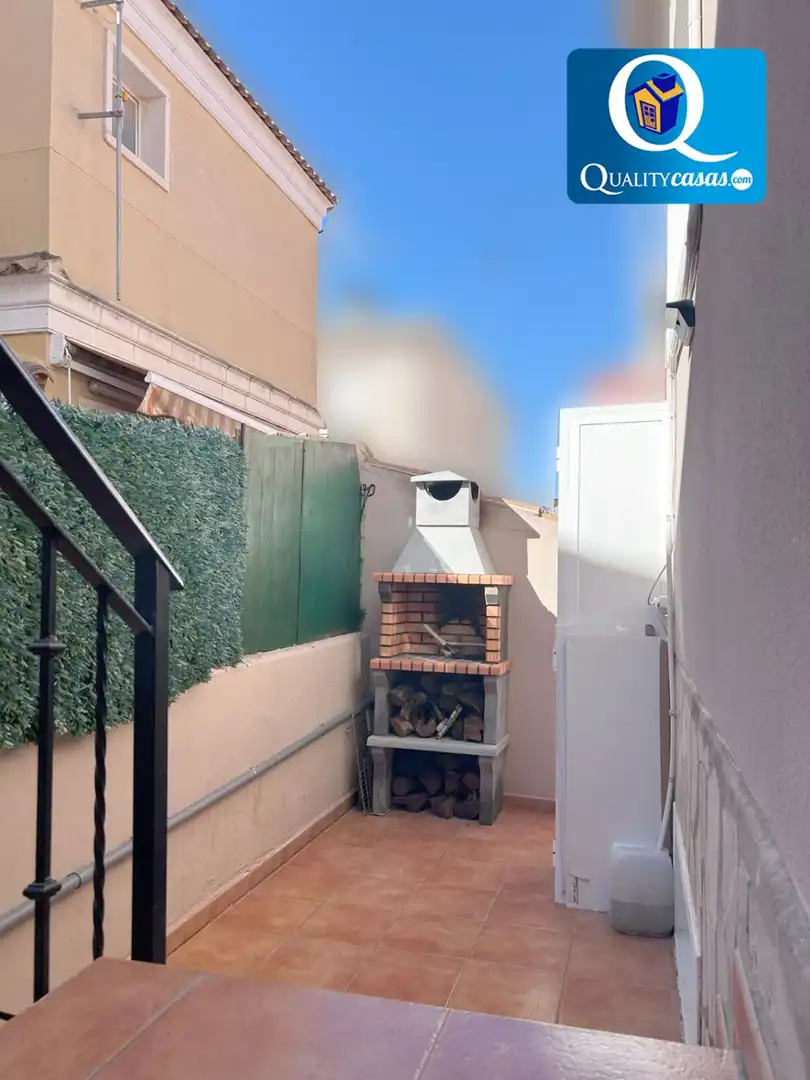 Reihenhaus mit Terrasse zum Verkauf in Valverde, imagen 5