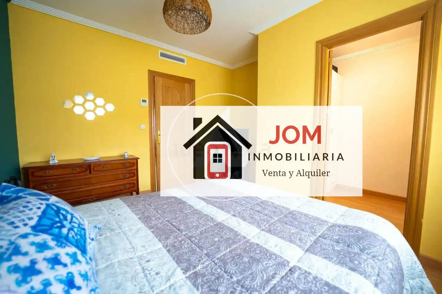 Schlafzimmer von Einfamilien-Reihenhaus zum Verkauf in Casas de Juan Núñez mit Klimaanlage, Heizung und Abstellraum