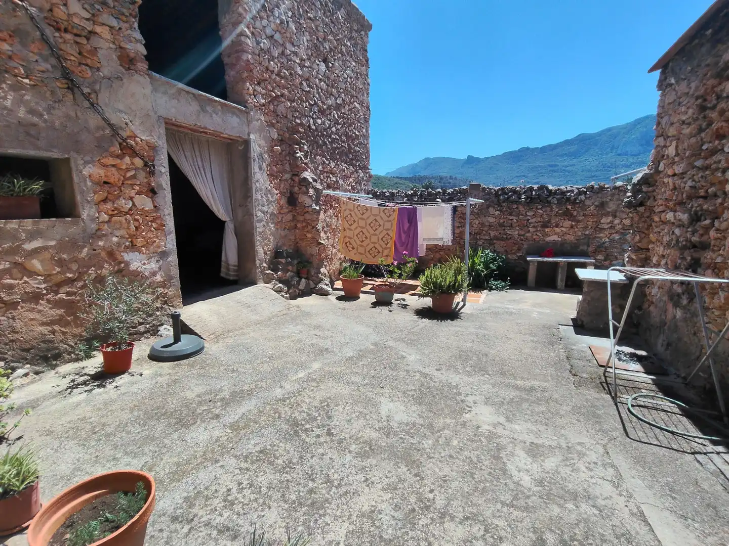 Terrassa de Finca rústica en venda en Simat de la Valldigna amb Jardí privat, Traster i Piscina