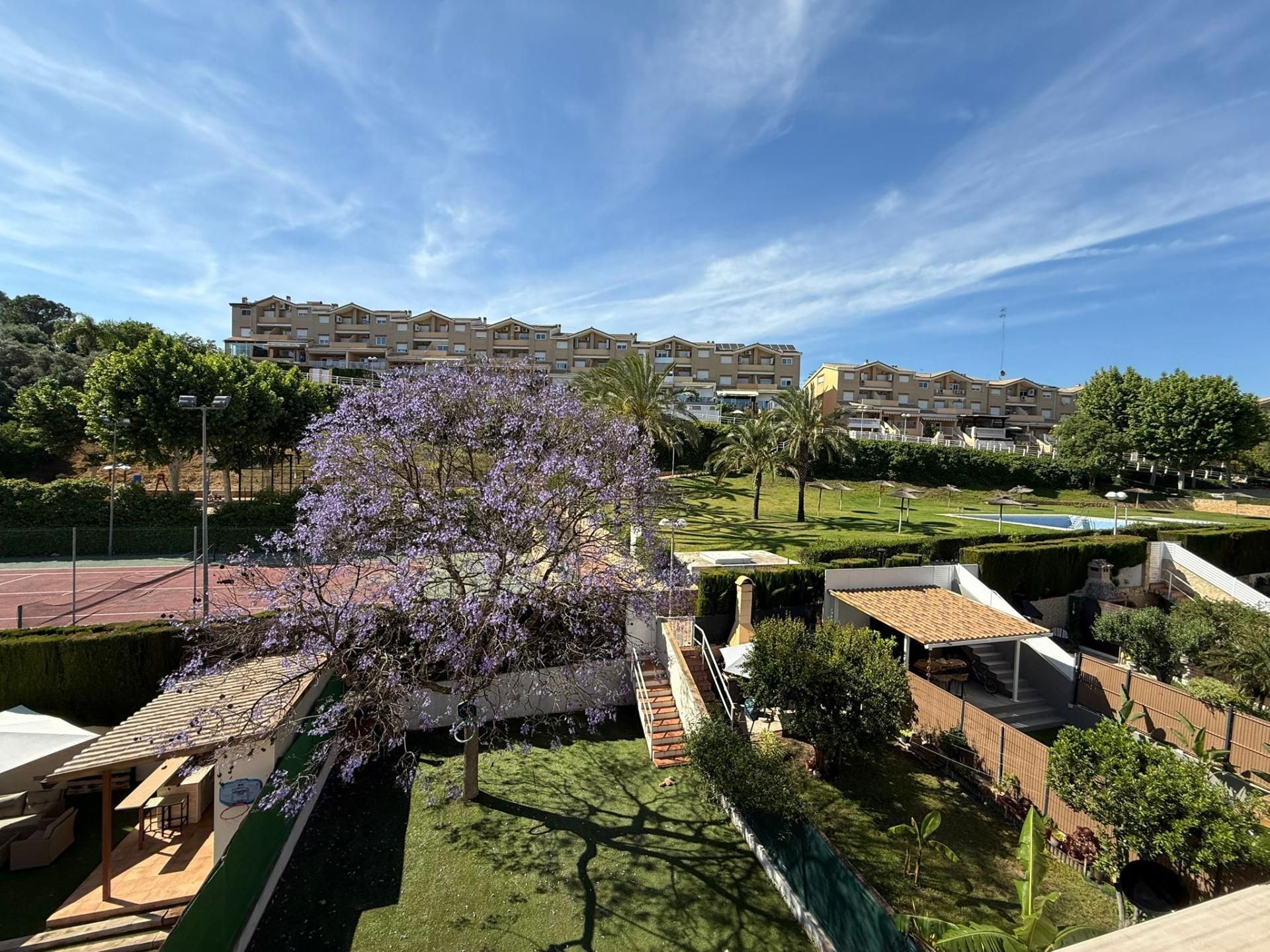 Jardín de Casa adosada en venta en Alzira con Jardín privado, Terraza y Balcón
