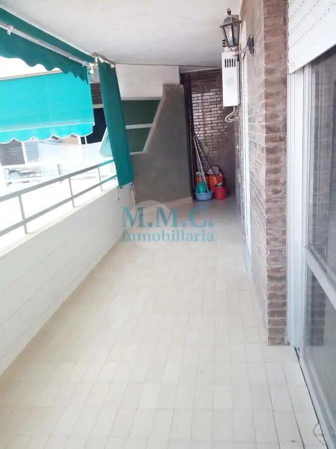 Terrasse von Wohnung zur Miete in Roquetas de Mar mit Klimaanlage, Terrasse und Möbliert