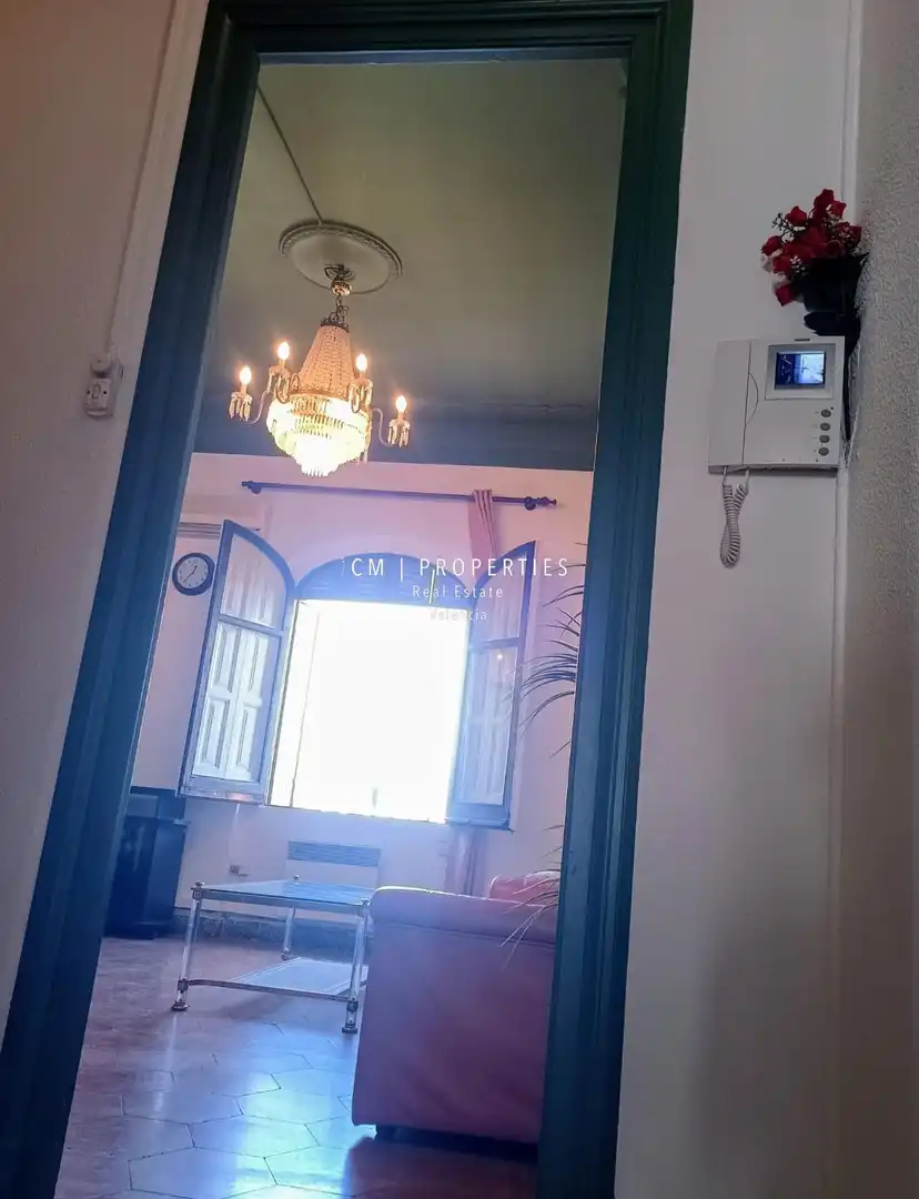 Flat for rent in Valencia  with Air Conditioner, Heating and Terrace