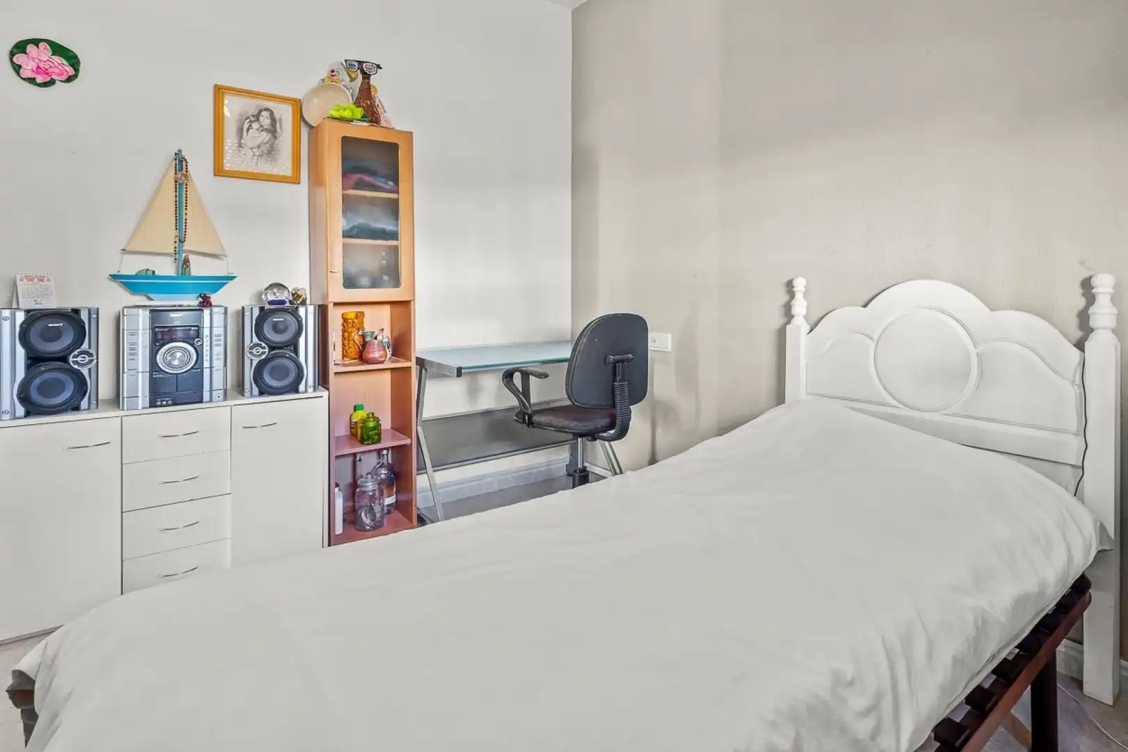 Dormitori de Casa o xalet en venda en Orihuela amb Aire condicionat, Jardí privat i Terrassa