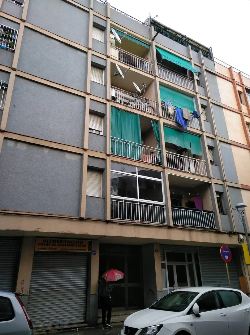 Exterior view of Flat for sale in Canovelles  with Terrace
