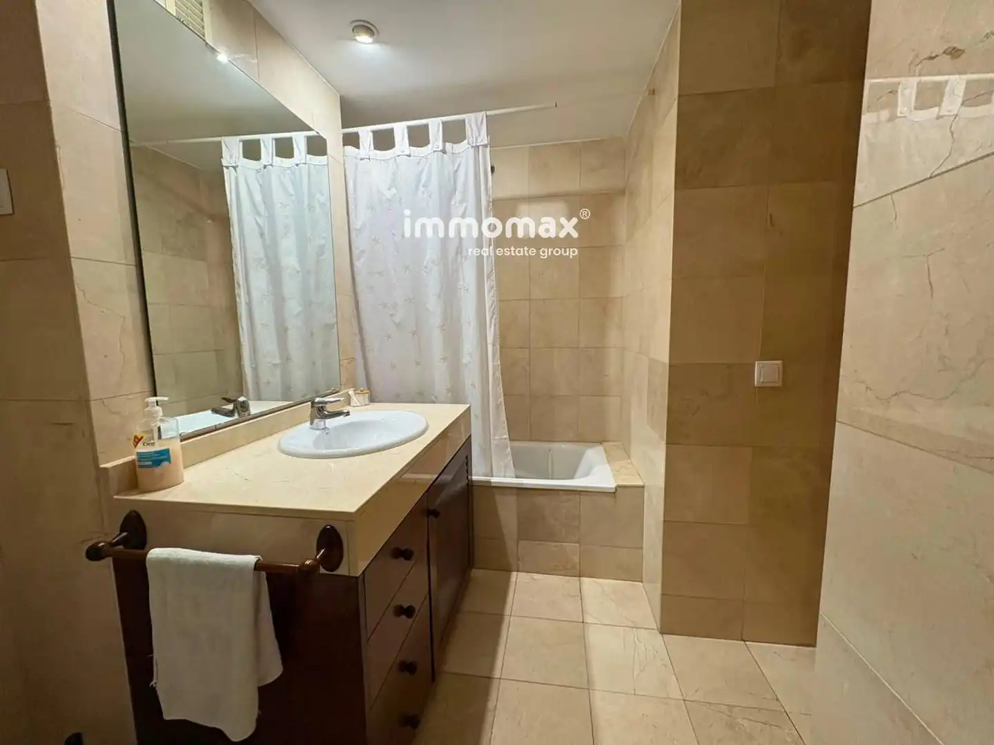 Flat with lift to rent in LAUREA MIRO, imagen 21