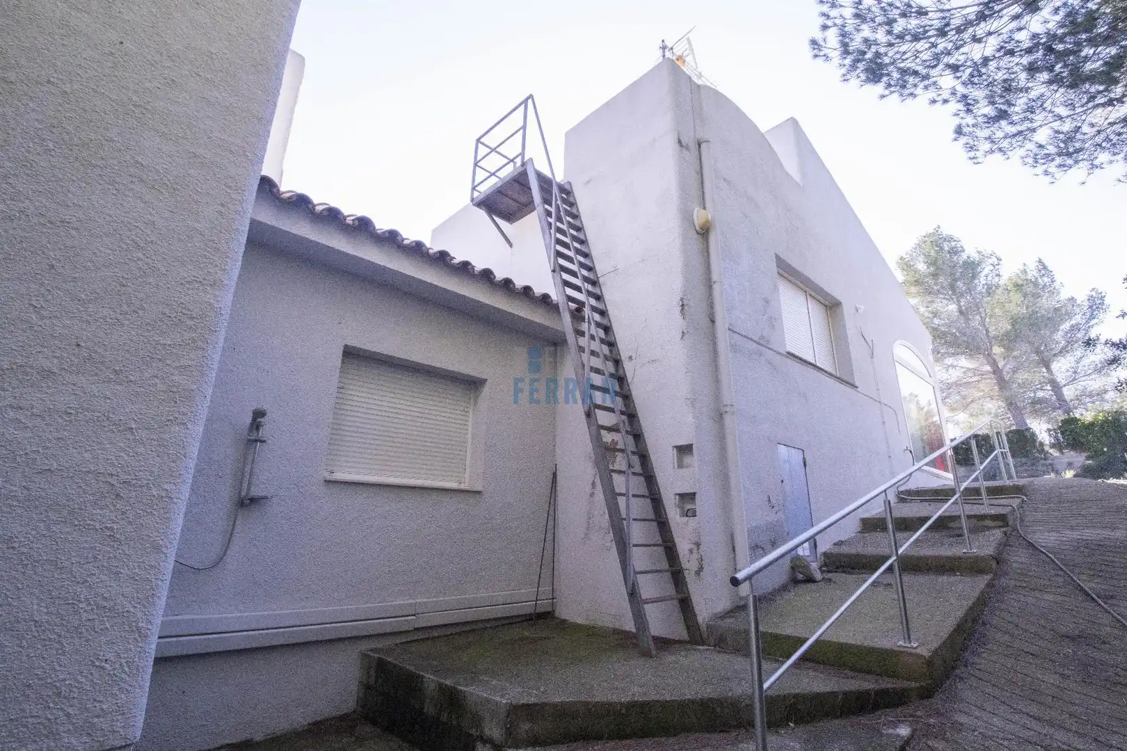 Vista exterior de Casa o xalet en venda en L'Ametlla de Mar  amb Calefacció, Terrassa i Traster
