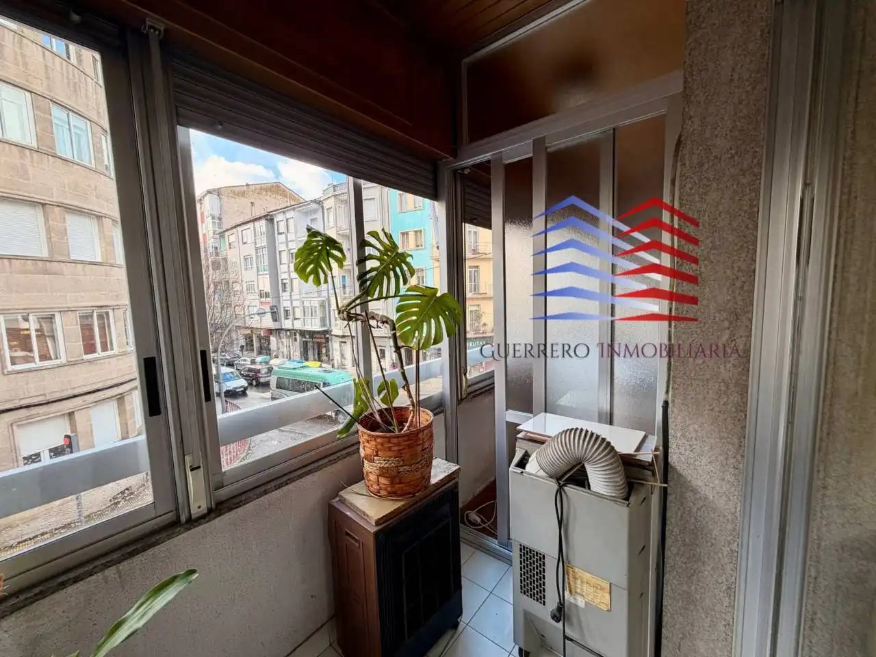 Vista exterior de Piso en venta en Ourense Capital  con Calefacción, Trastero y Balcón