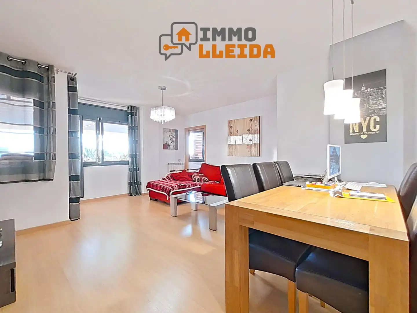 Außenansicht von Wohnung zum Verkauf in Lleida mit Klimaanlage, Heizung und Privatgarten