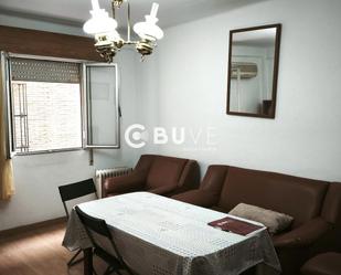 Living room of Flat for sale in  Sevilla Capital  with Air Conditioner, Heating and Terrace