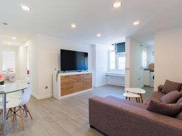 Piso con ascensor en venta en La Salud - La Salle