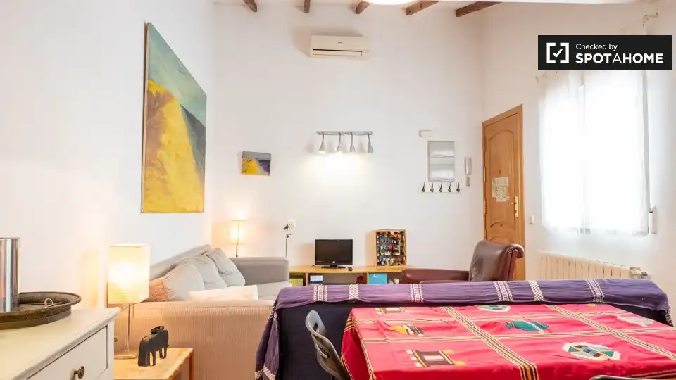 Flat with terrace to rent in Tetuán, imagen 5