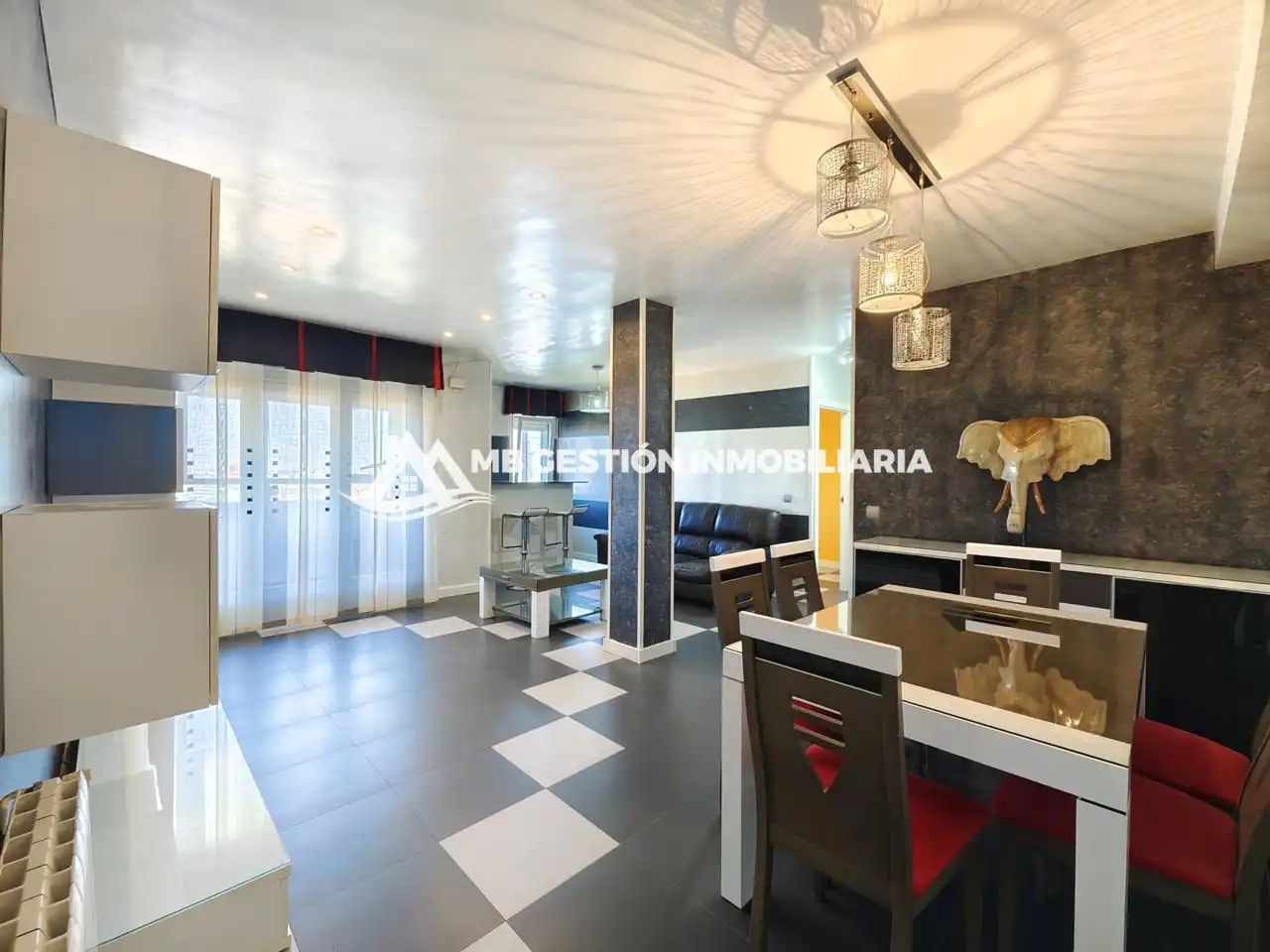 Piso en venta en Fuenlabrada con Aire acondicionado, Calefacción y Terraza