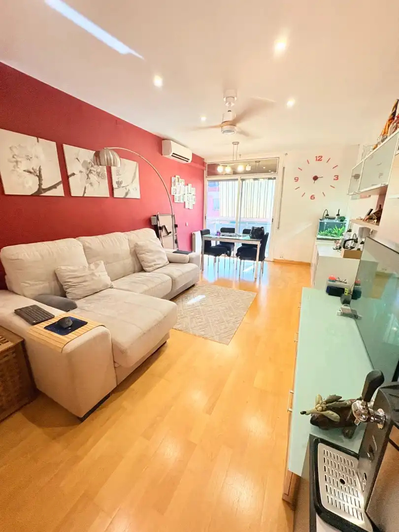 Appartamento con terrazza in vendita a Carrer Joan Molins Parera, imagen 7