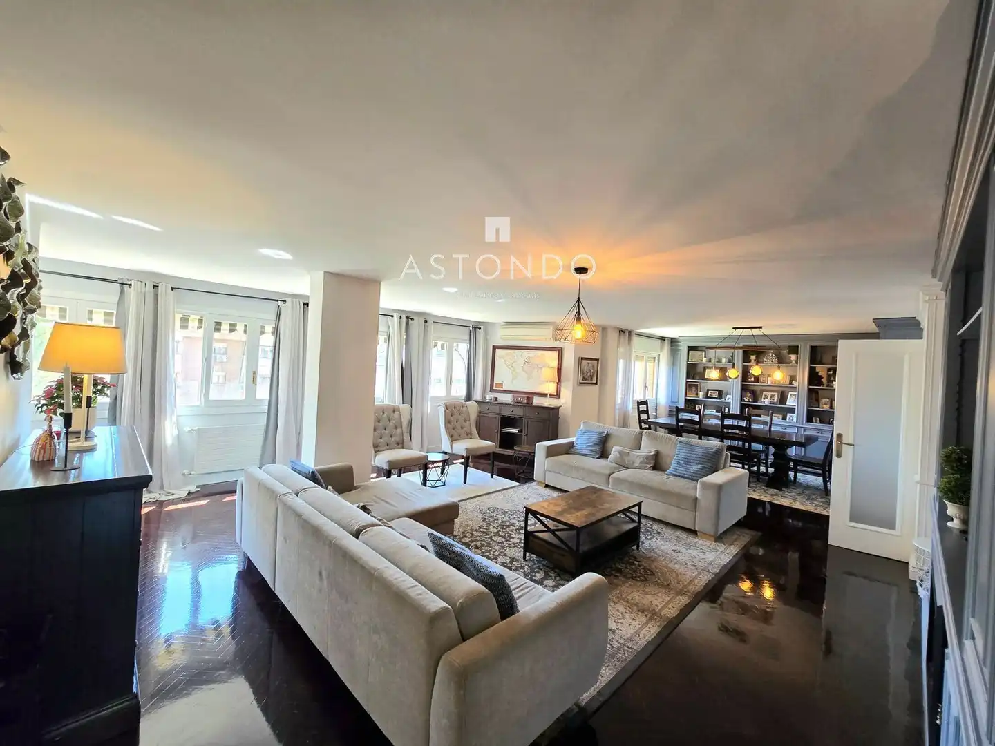 Sala de estar de Piso en venta en  Madrid Capital con Aire acondicionado, Calefacción y Trastero