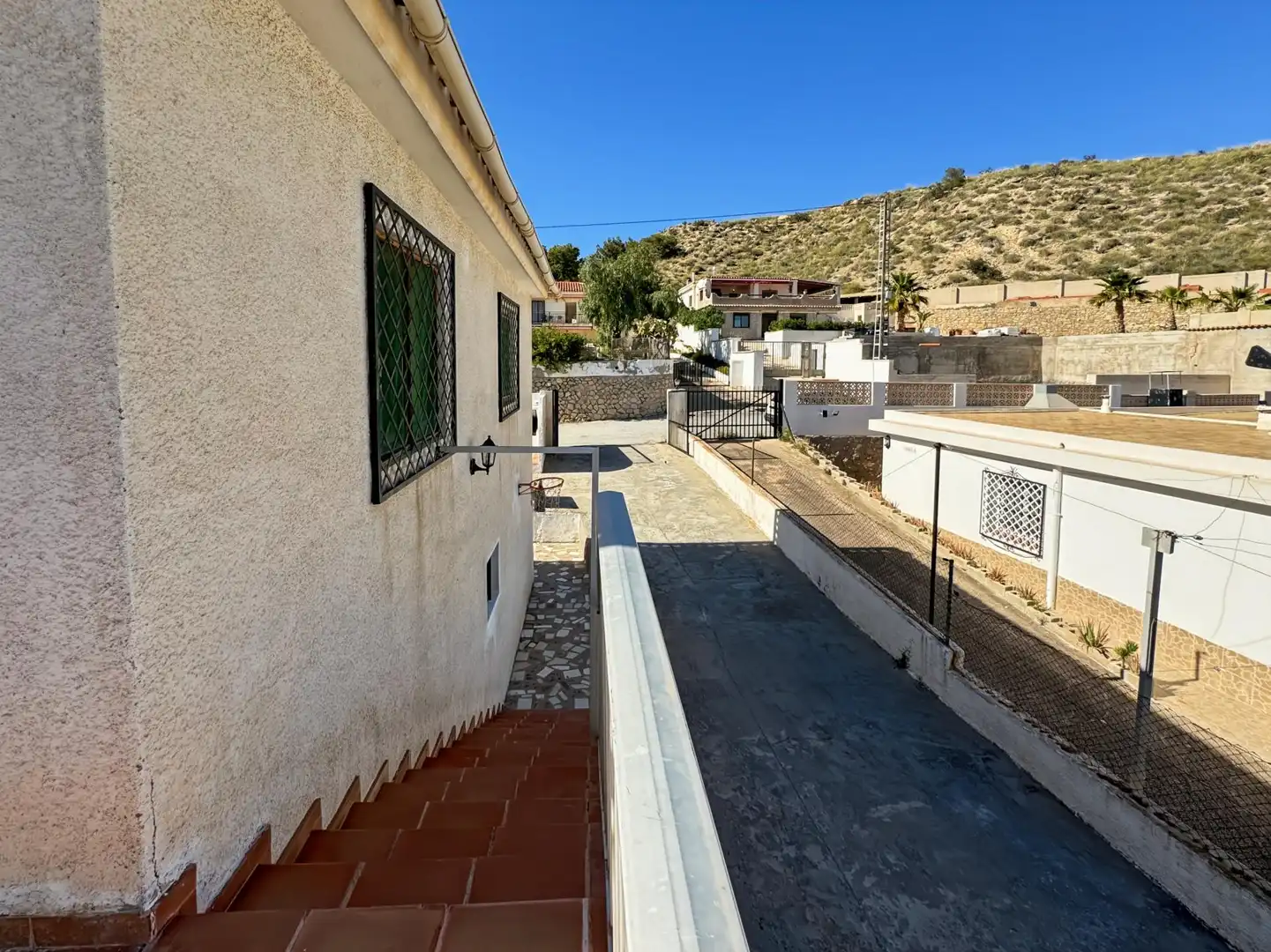 Exterior view of Detached homes for sale in El Campello
