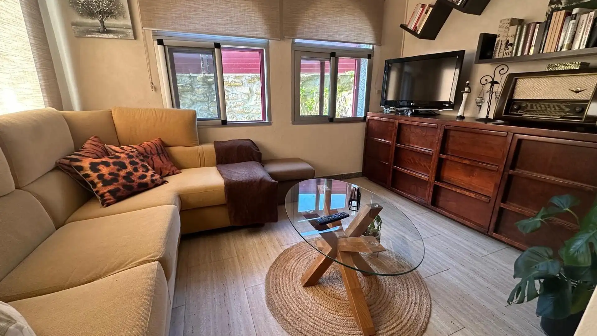 Sala de estar de Casa o chalet en venta en Allariz con Jardín privado y Amueblado