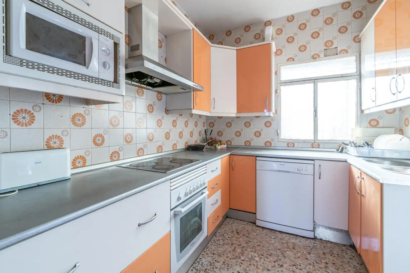 Cocina de Casa o chalet en venta en Vegas del Genil con Calefacción, Jardín privado y Terraza