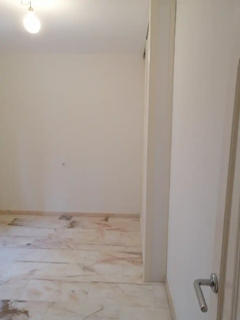 Flat for sale in Sevilla  with Air Conditioner, Furnished and Oven