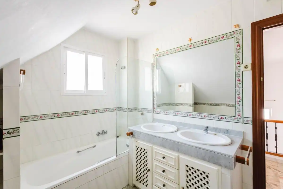 House with terrace for sale in Calle Julio Romero, imagen 35