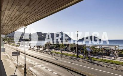 Exterior view of Flat for sale in Donostia - San Sebastián   with Heating and Terrace