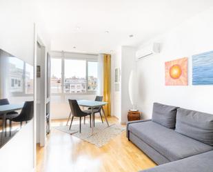 Sala d'estar de Apartament de lloguer en  Barcelona Capital amb Aire condicionat