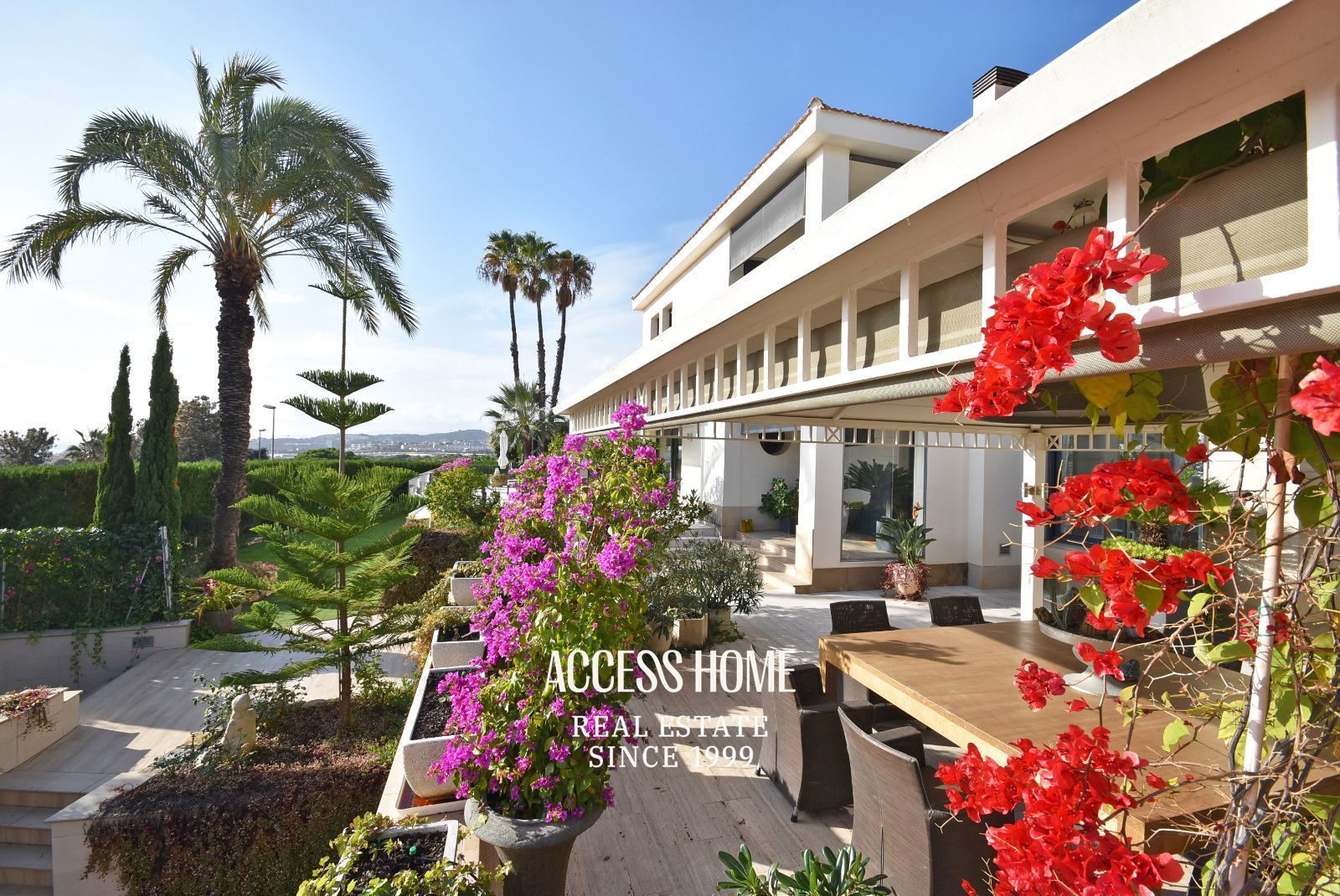 House or chalet to rent in Alella  with Air Conditioner, Heating and Furnished