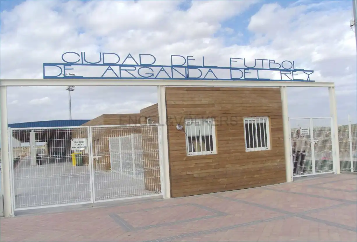 Vista exterior de Casa o chalet en venta en Arganda del Rey con Calefacción, Jardín privado y Terraza