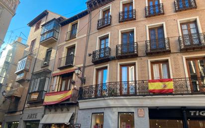 Exterior view of Flat for sale in  Toledo Capital  with Terrace and Balcony