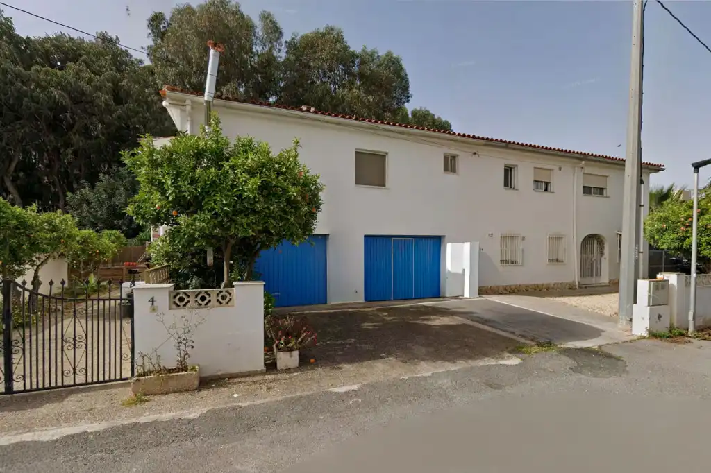 Vista exterior de Casa o xalet en venda en L'Alfàs del Pi