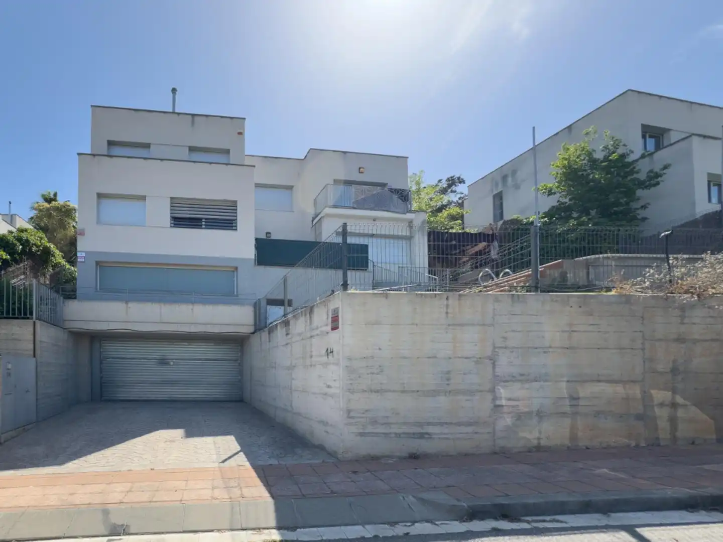 Vista exterior de Casa o xalet en venda en Sant Pere de Ribes amb Aire condicionat, Calefacció i Jardí privat