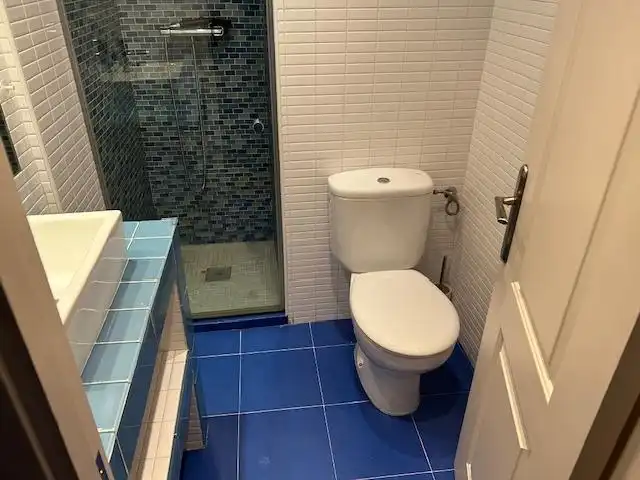 Badezimmer von Wohnung zum Verkauf in Córdoba mit Klimaanlage, Heizung und Terrasse