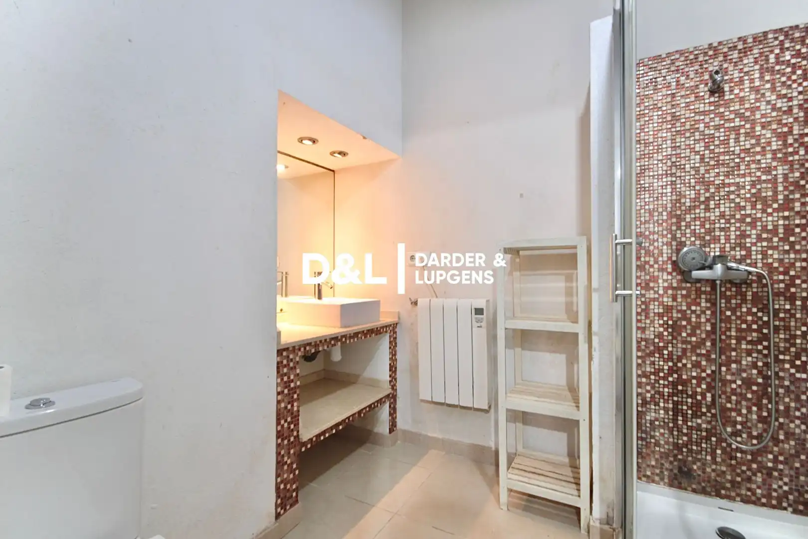 Baño de Planta baja en venta en Vilanova i la Geltrú con Calefacción y Horno