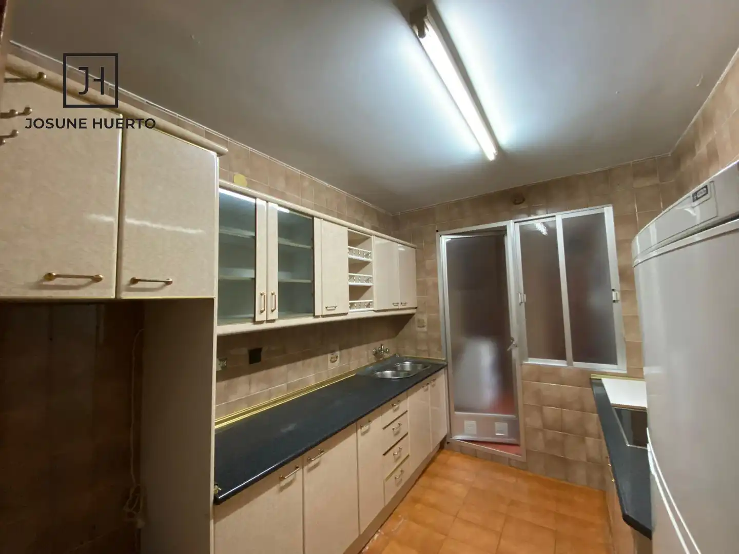Cocina de Apartamento en venta en Don Benito con Terraza y Balcón
