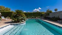 Swimming pool of House or chalet for sale in Castellar del Vallès  with Air Conditioner, Heating and Private garden
