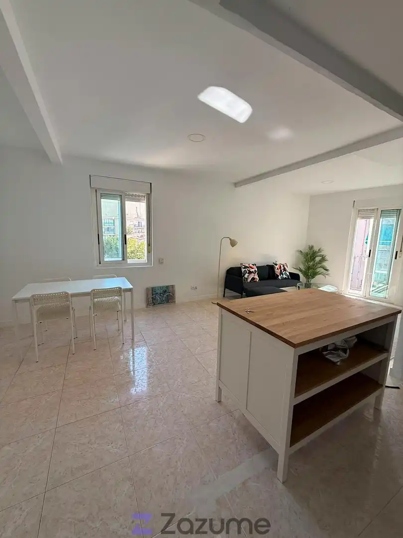 Sala d'estar de Pis de lloguer en Reus amb Aire condicionat, Moblat i Forn