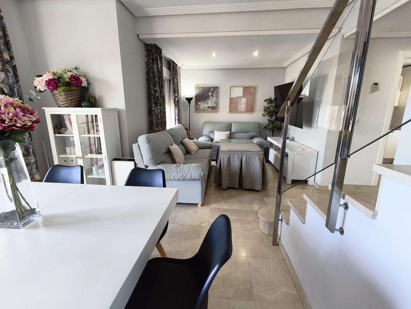 Casa adosada en venda a Calle de Celia Cruz, Paraíso Arenal - La Colina, Periurbano Norte