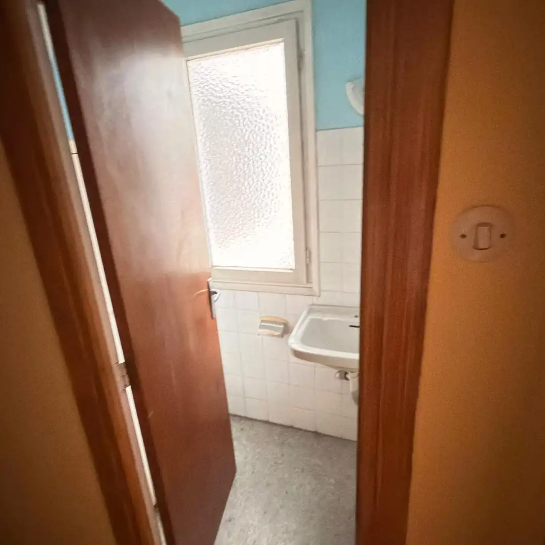 Badezimmer von Büro zum Verkauf in La Vega - La Sal