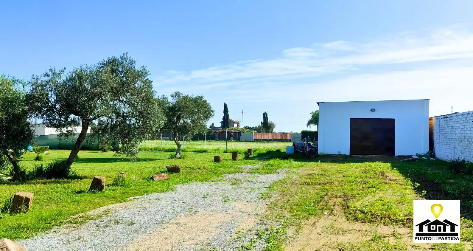 Country house zum Verkauf in Utrera mit Klimaanlage, Heizung und Privatgarten